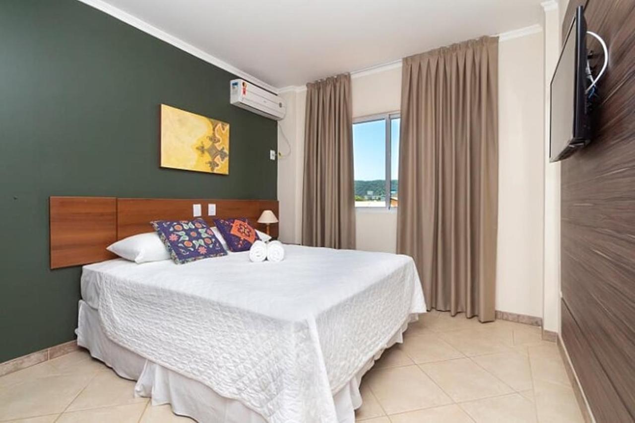 בומבינאס Pousada Villa Dos Acores מראה חיצוני תמונה