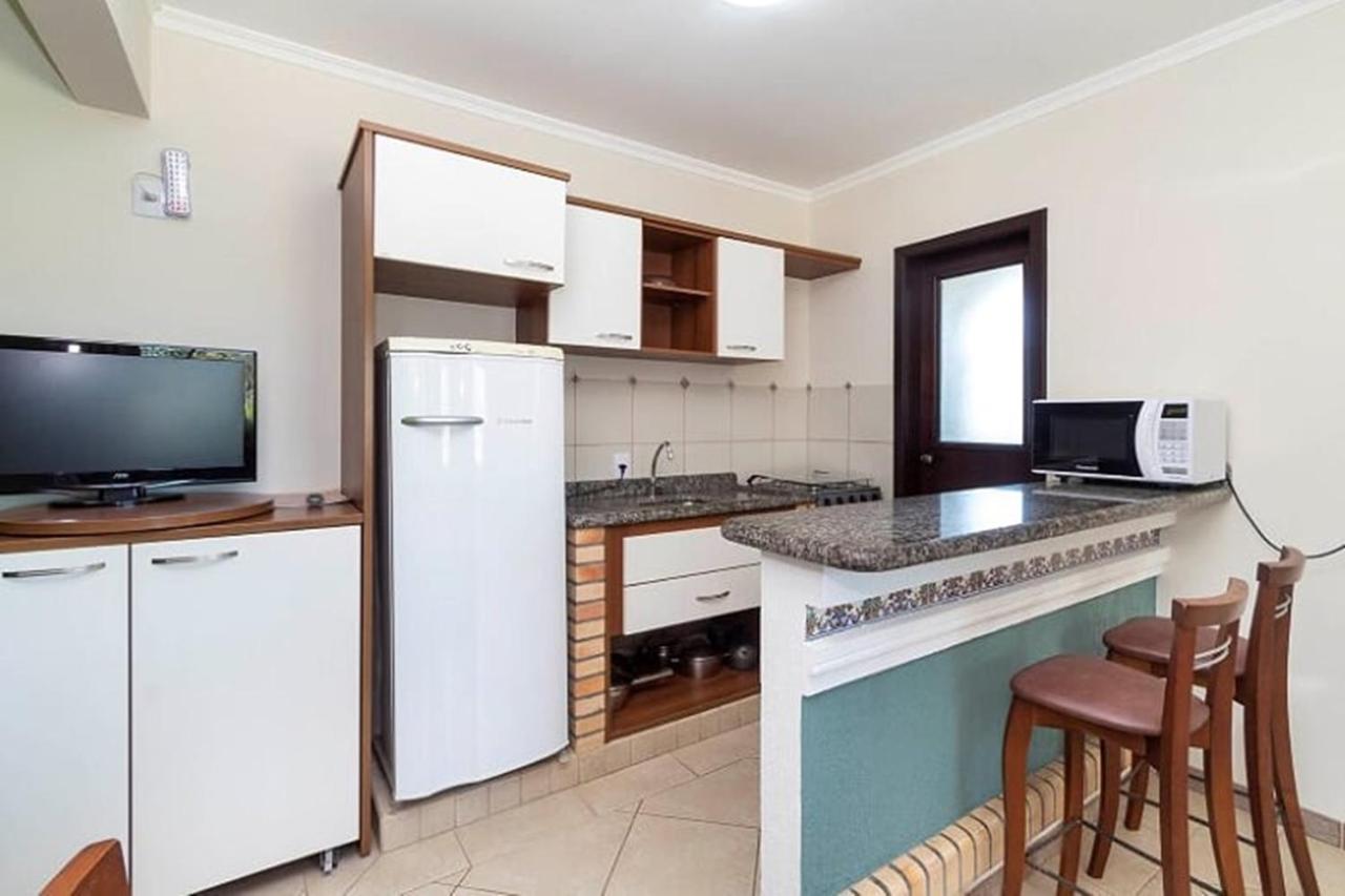 בומבינאס Pousada Villa Dos Acores מראה חיצוני תמונה