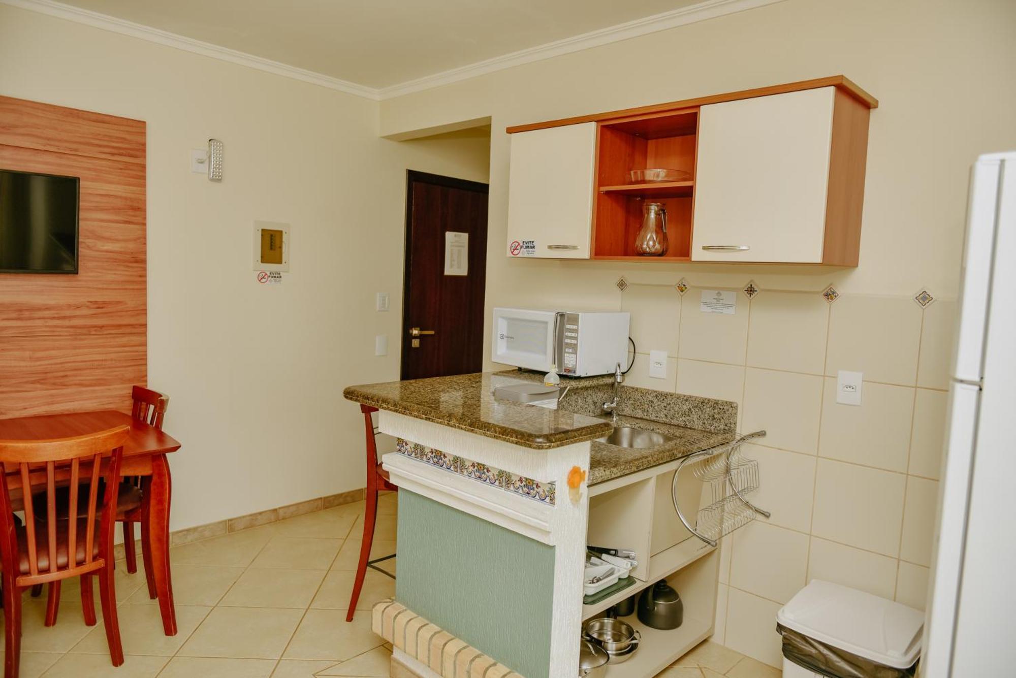 בומבינאס Pousada Villa Dos Acores מראה חיצוני תמונה